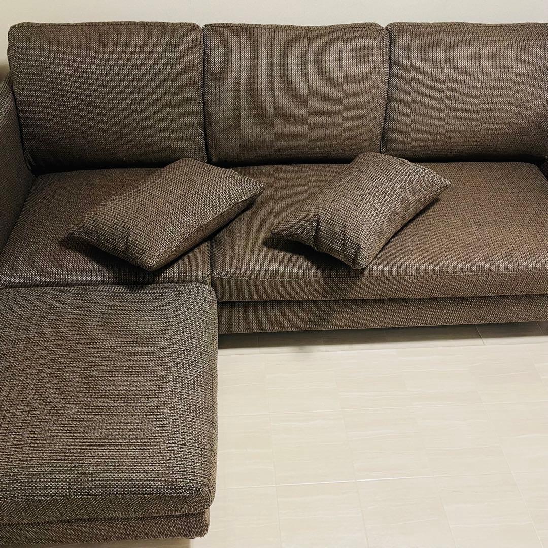 美品　ソファー3人掛けオットマン or 2P +カウチ（クッション組替可能）