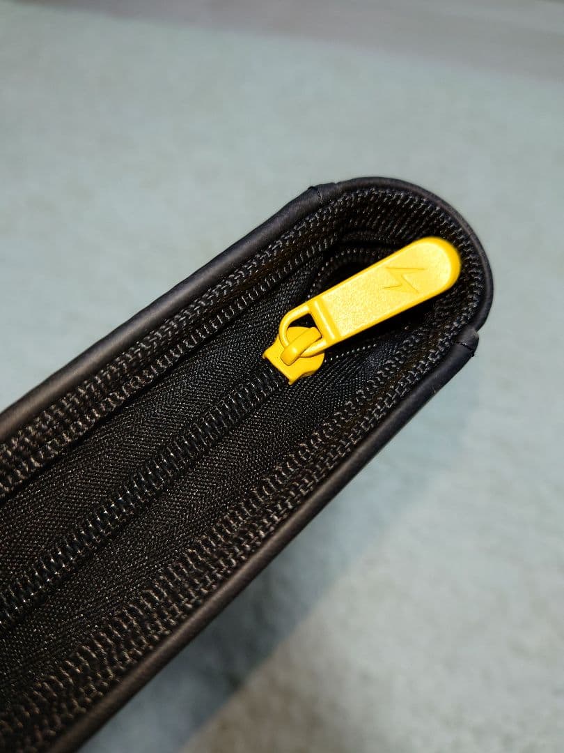 UltraPro ピカチュウ バインダー 12ポケット