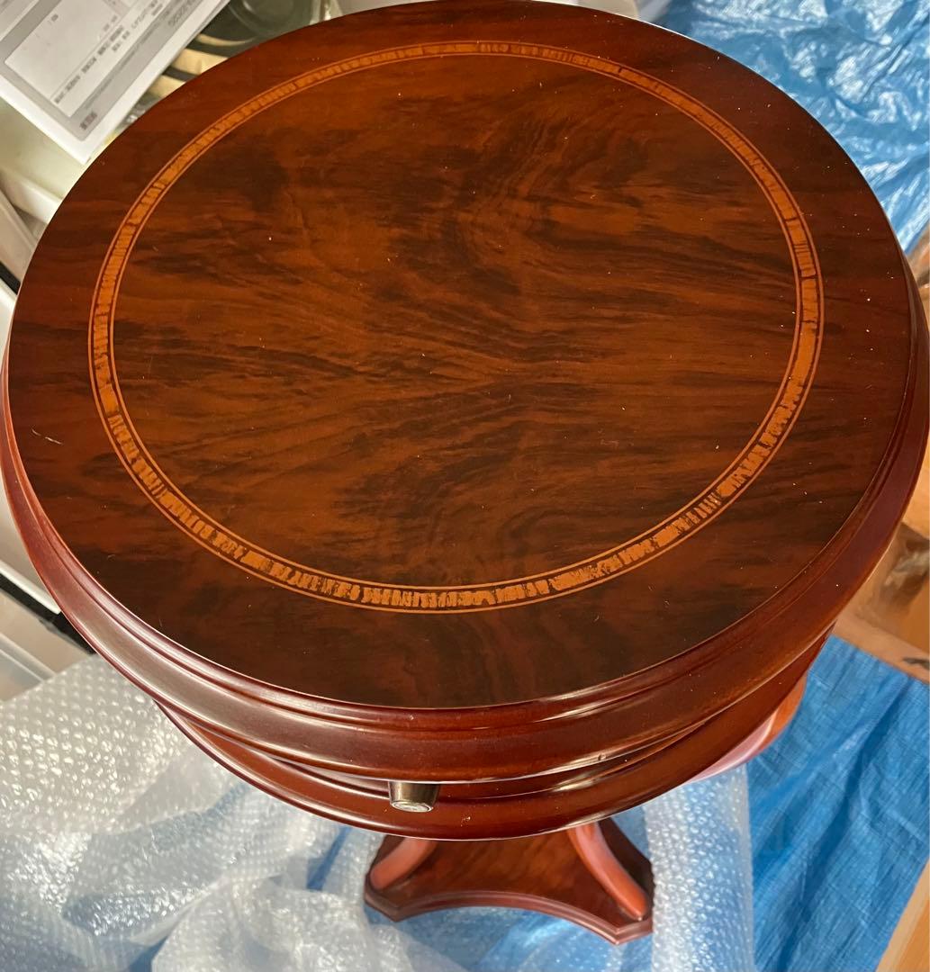 最終値下げ‼️希少‼️イタリア調　華麗な美脚チェスト　花台　縦長　優雅