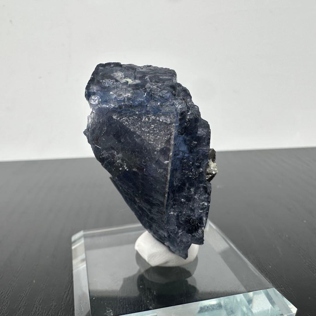 希少❣️ビスマスナイト共生ブルーフローライトの原石NO.051408