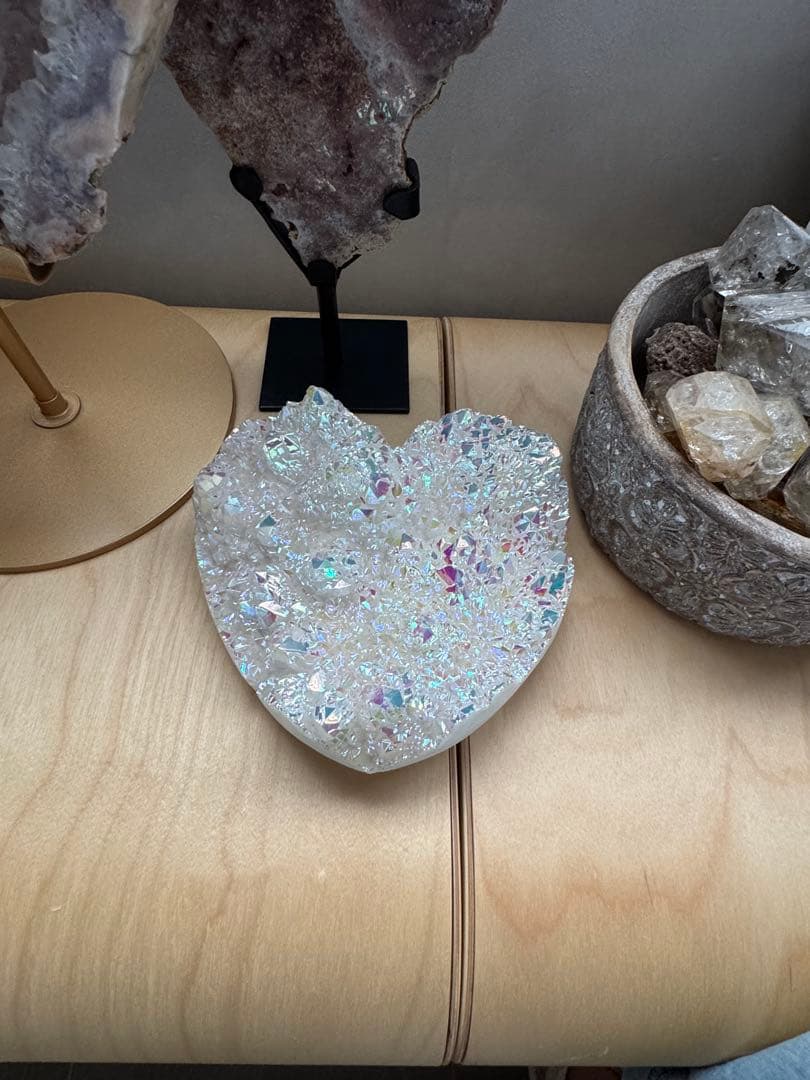 Special SALE！ 22000→17000円オーラ水晶 BIGハート