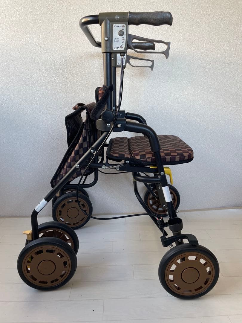 歩行車 : シンフォニーEVO