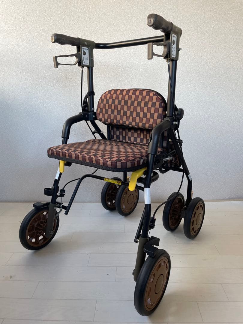 歩行車 : シンフォニーEVO