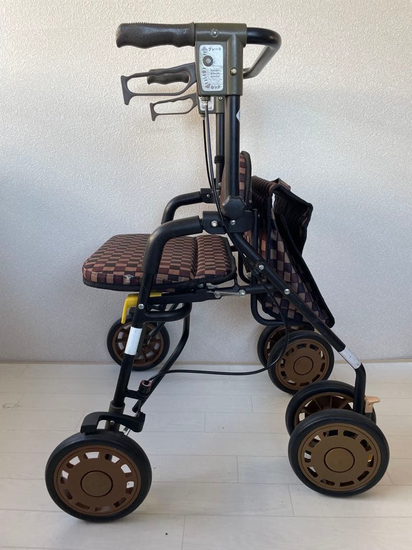 歩行車 : シンフォニーEVO