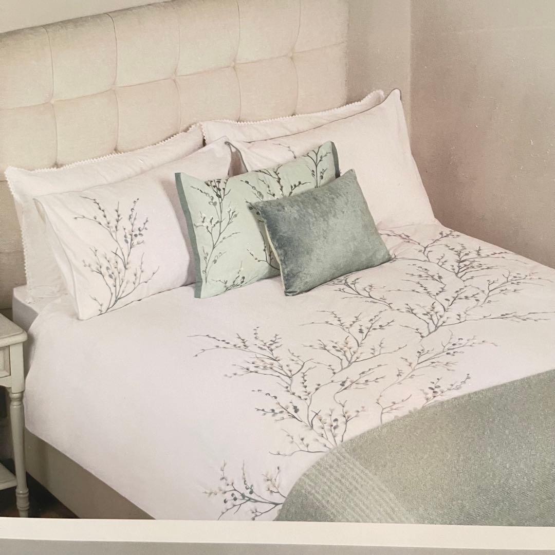 イギリス直輸入　旧ローラアシュレイ 刺繍掛け布団カバー＋枕カバー*2