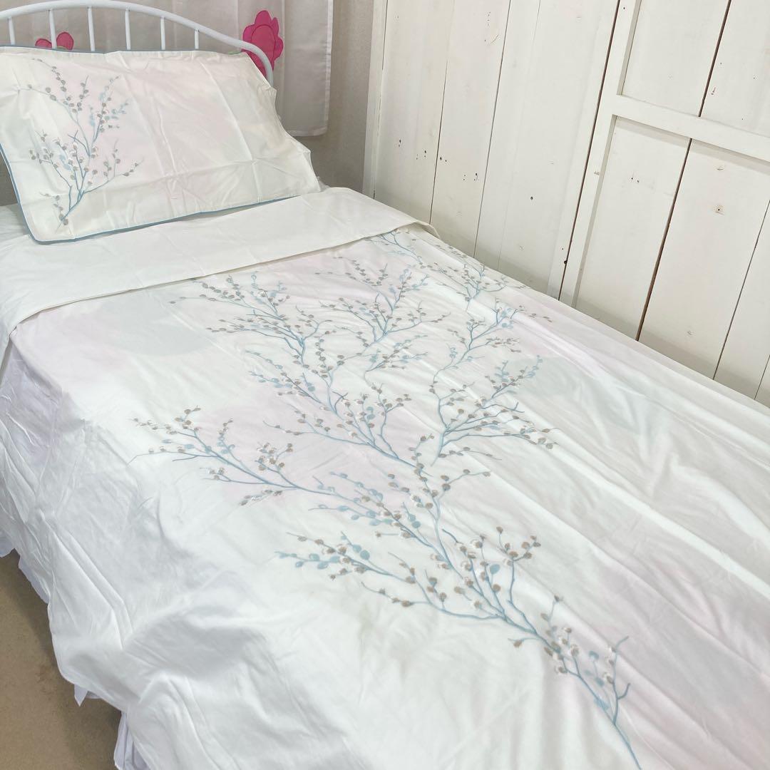 イギリス直輸入　旧ローラアシュレイ 刺繍掛け布団カバー＋枕カバー*2