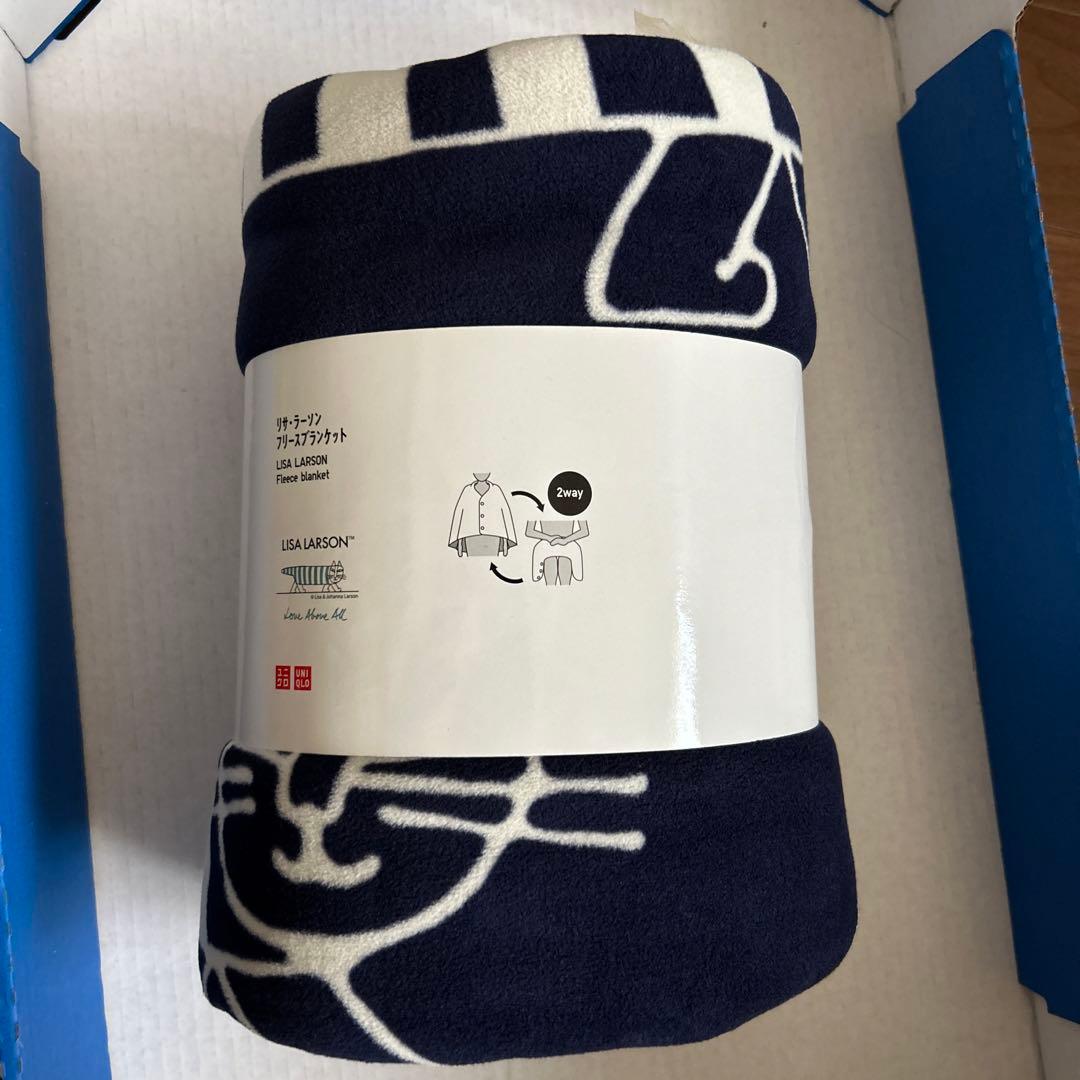 ユニクロ リサラーソン フリースブランケット マイキー ネイビー