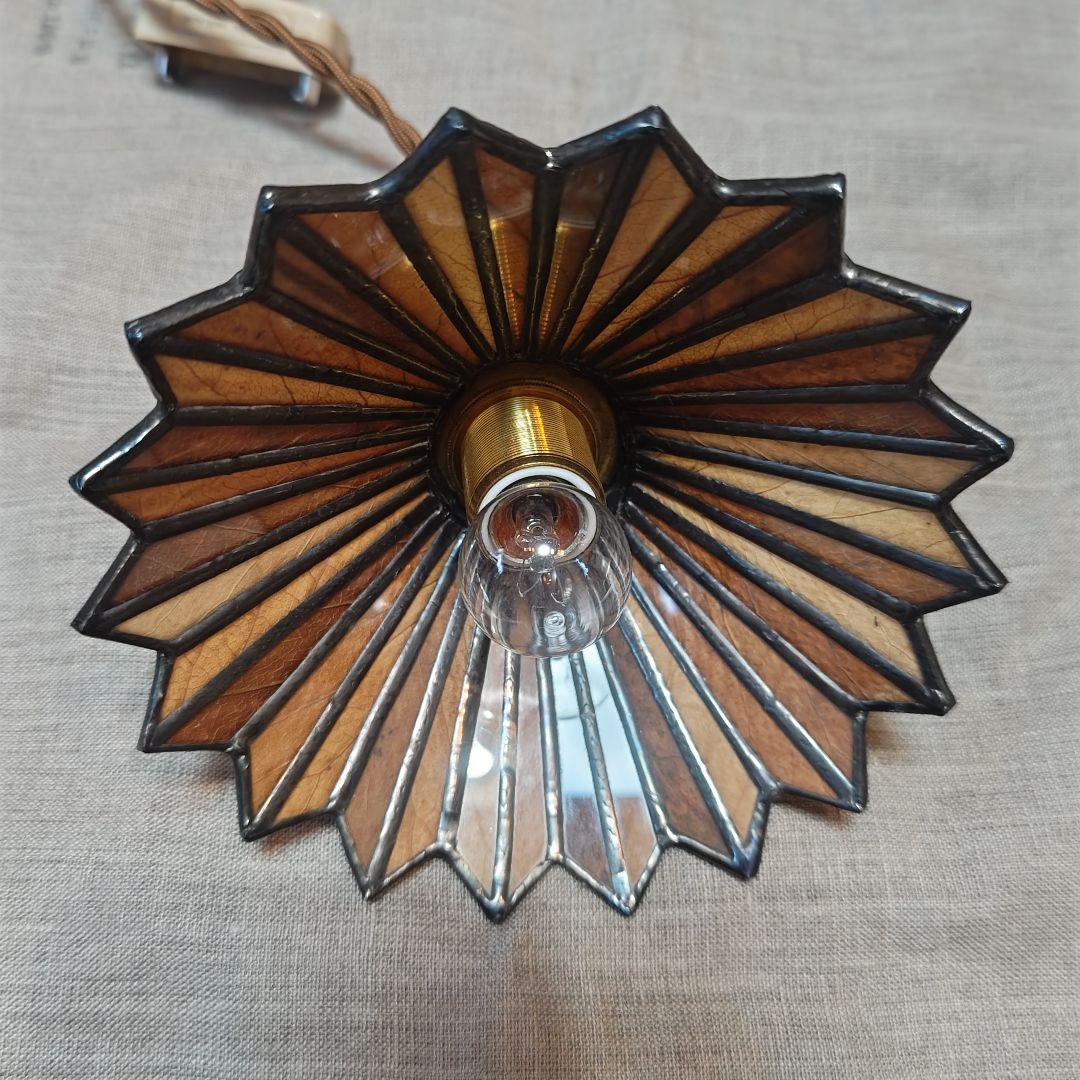 落ち葉のステンドグラスランプ Zum Beispiel