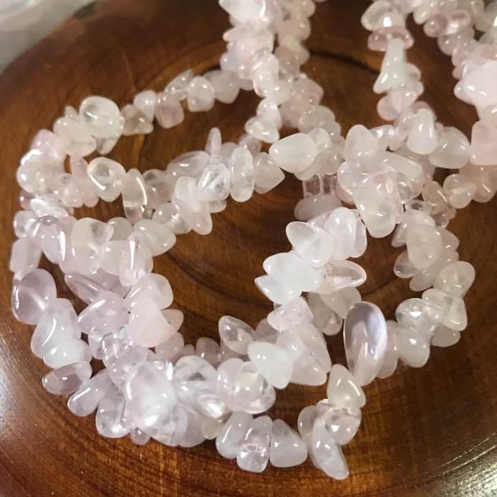 ⑤★セール特選★ 紅石英セット【ローズクォーツ丸玉✴︎さざれ石✴︎さざれ連】