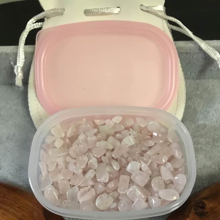 ⑤★セール特選★ 紅石英セット【ローズクォーツ丸玉✴︎さざれ石✴︎さざれ連】