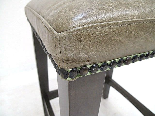 サラグレース購入 英国クラシック様式本革張りハイスツール 　カウンターチェア