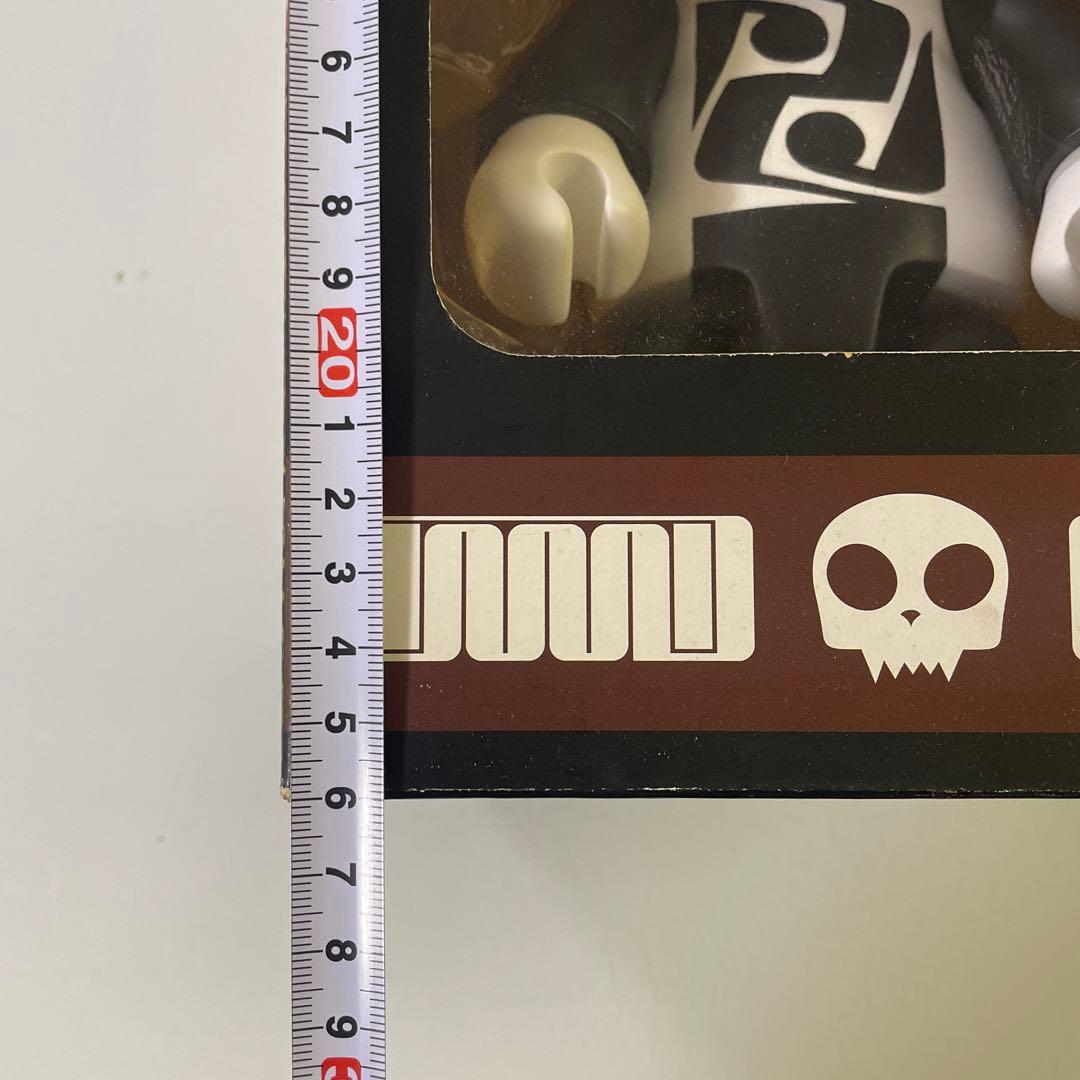 Toy2R Qee Wood Toyer スカル ガイコツ 8インチフィギュア