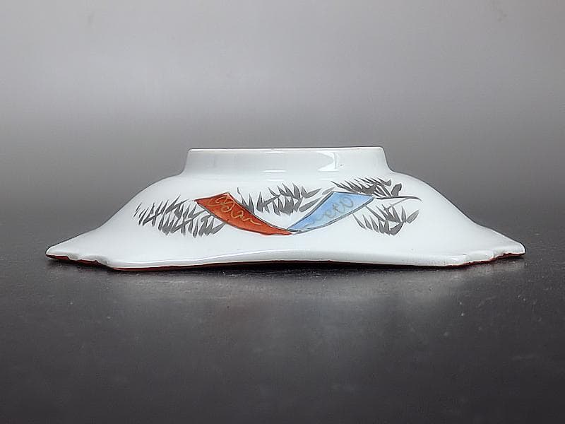 九谷 色絵 草花に蝶の図 角皿 5枚 D597A- BCp