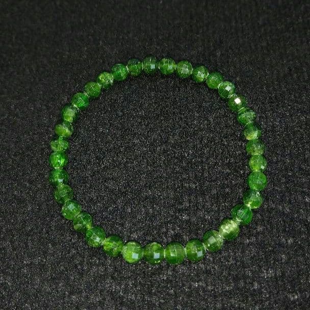 【良質,小粒】クロムダイオプサイト ５㎜　ブレスレット　美品　希少　高品質