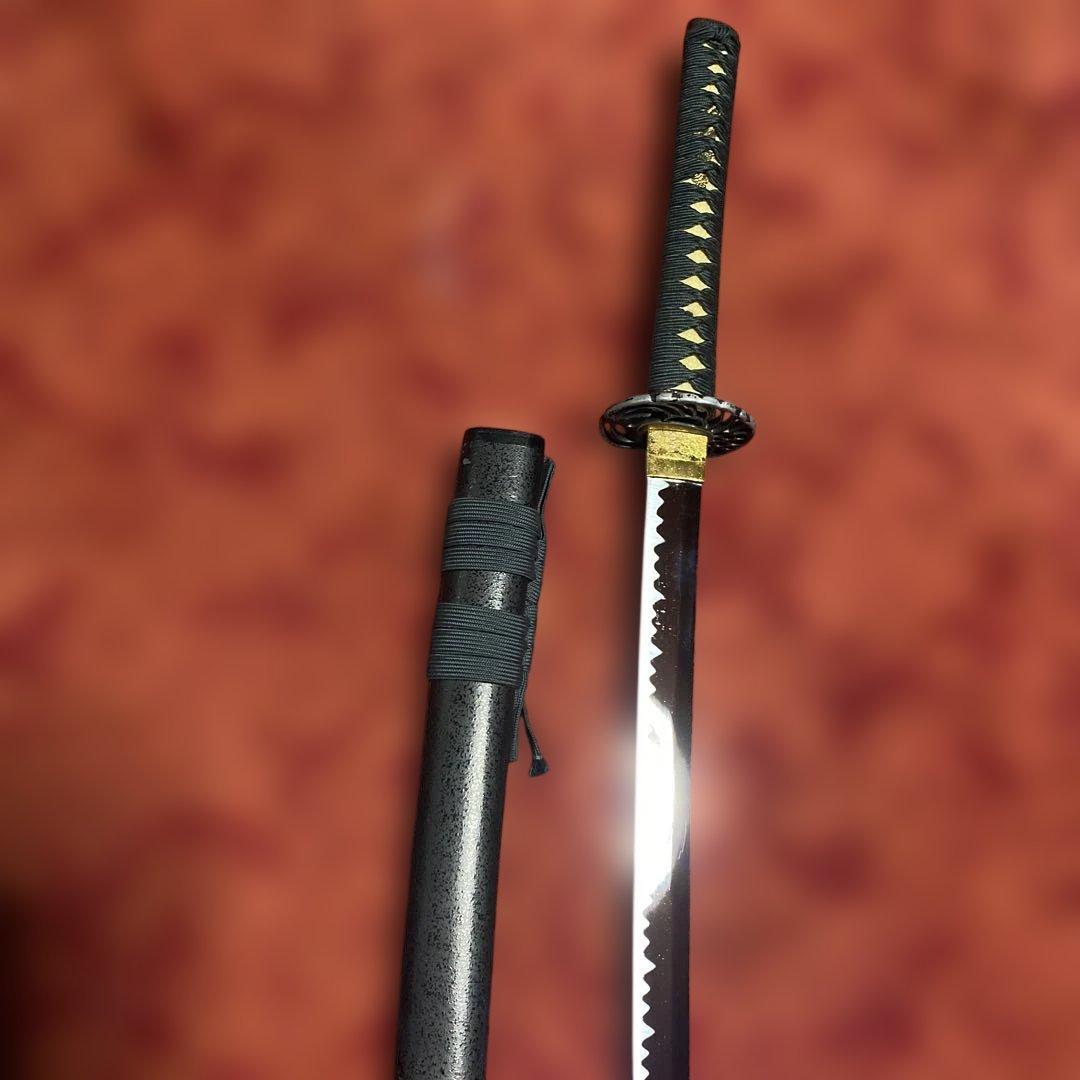 上質模造大刀 濃緑柄 鶴羽透し丸鍔 黒梨地鞘