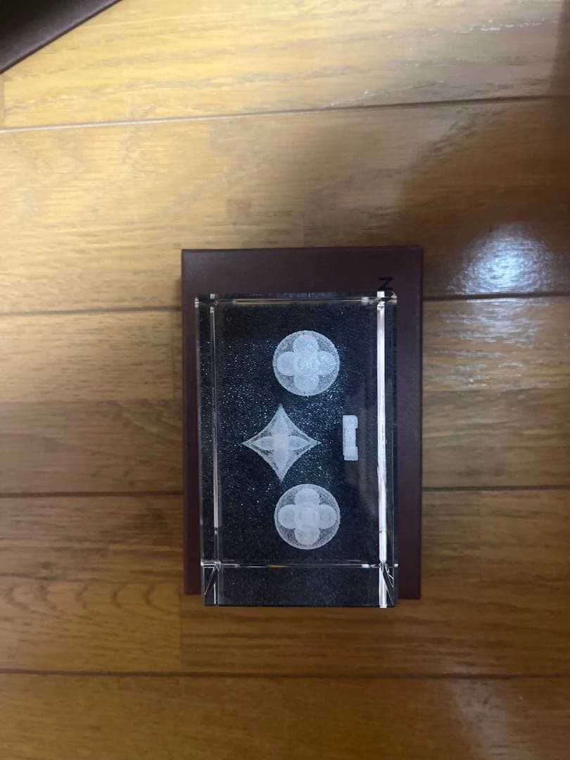 新品⭐︎顧客限定ギフトレア品！LOUIS VUITTON ペーパーウェイト