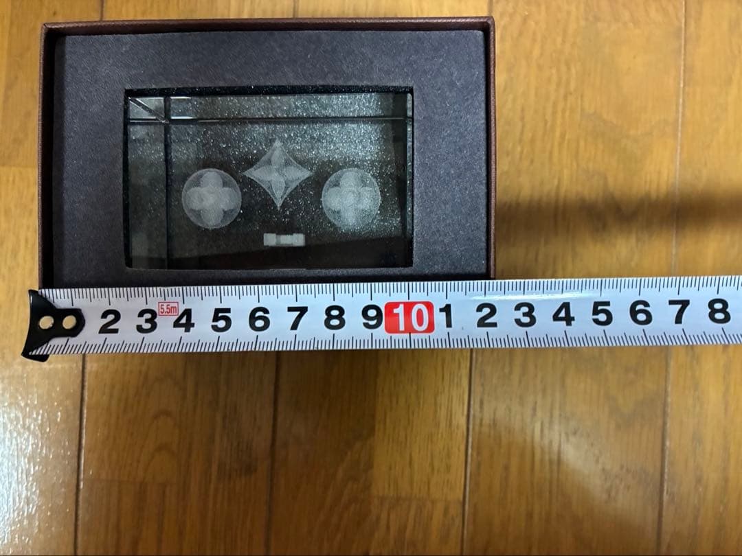 新品⭐︎顧客限定ギフトレア品！LOUIS VUITTON ペーパーウェイト