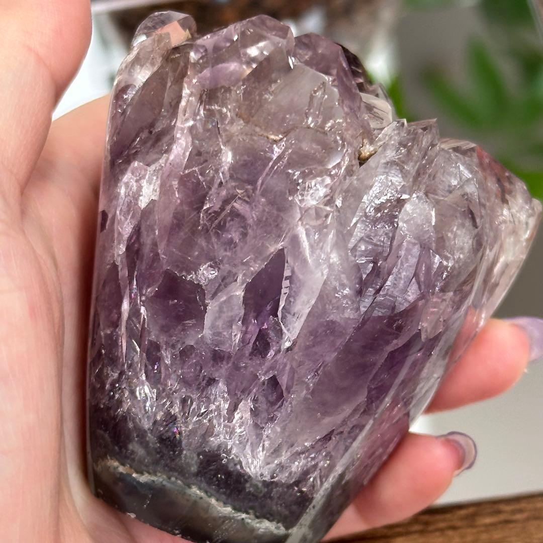 超希少 高品質 透明度高 虹入 アメジスト 花の形 ブーケ バラ 美しい 綺麗
