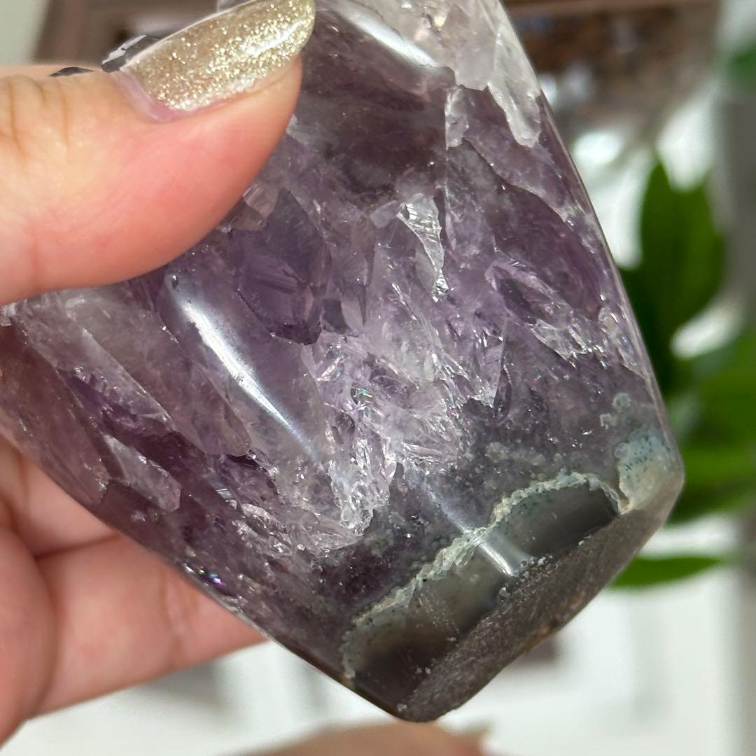 超希少 高品質 透明度高 虹入 アメジスト 花の形 ブーケ バラ 美しい 綺麗