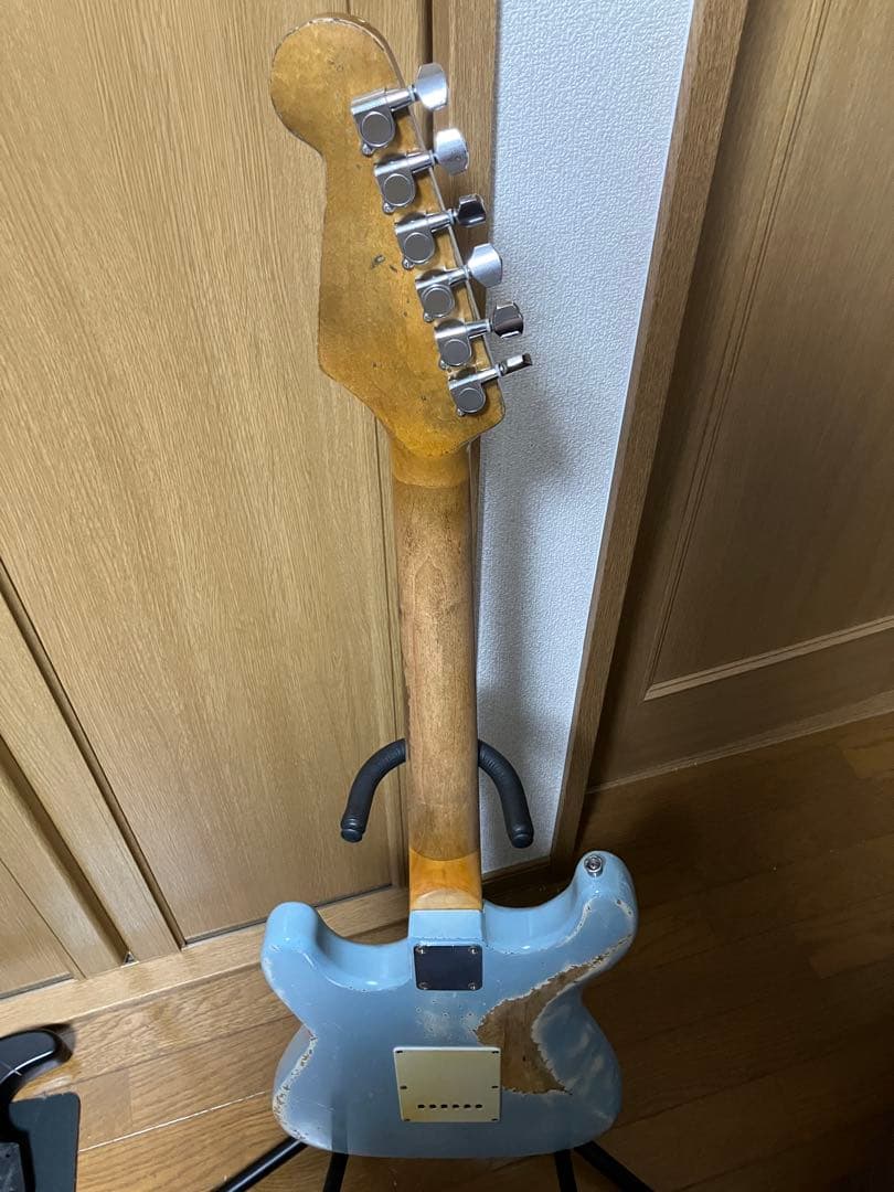ノーブランド エイジド ストラトキャスター 音出し確認済み