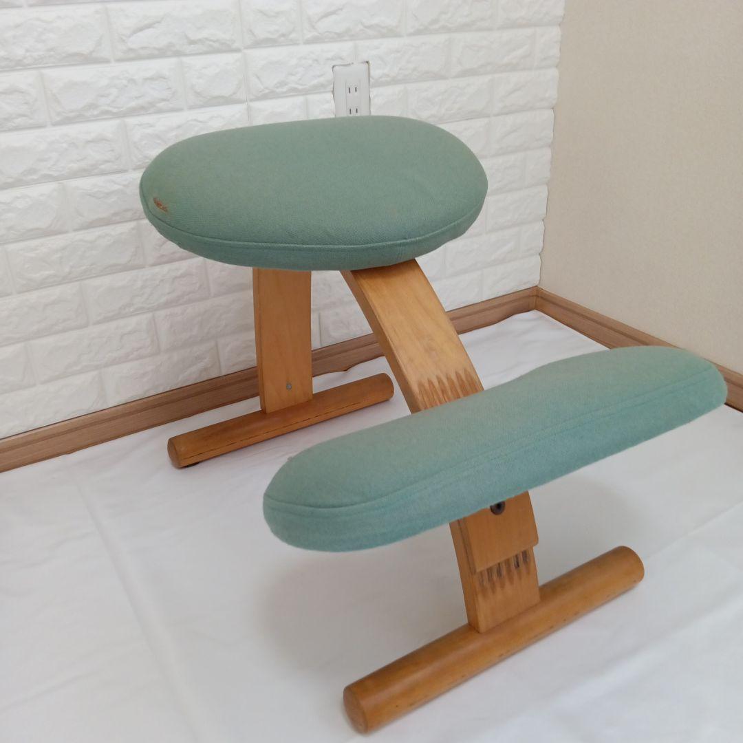 【送料無料】Rybo リボ社 バランスチェア イージー 姿勢矯正 椅子