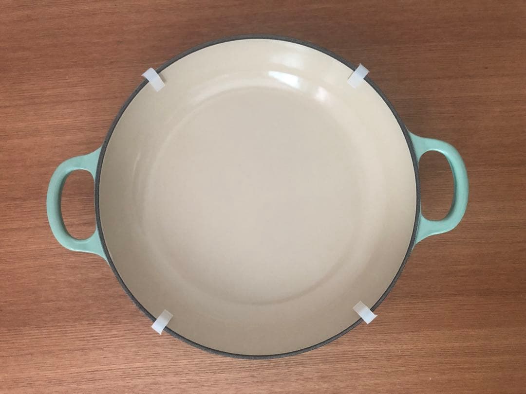 ルクルーゼ ブュッフェ キャセロール22cm 　鍋　両手鍋