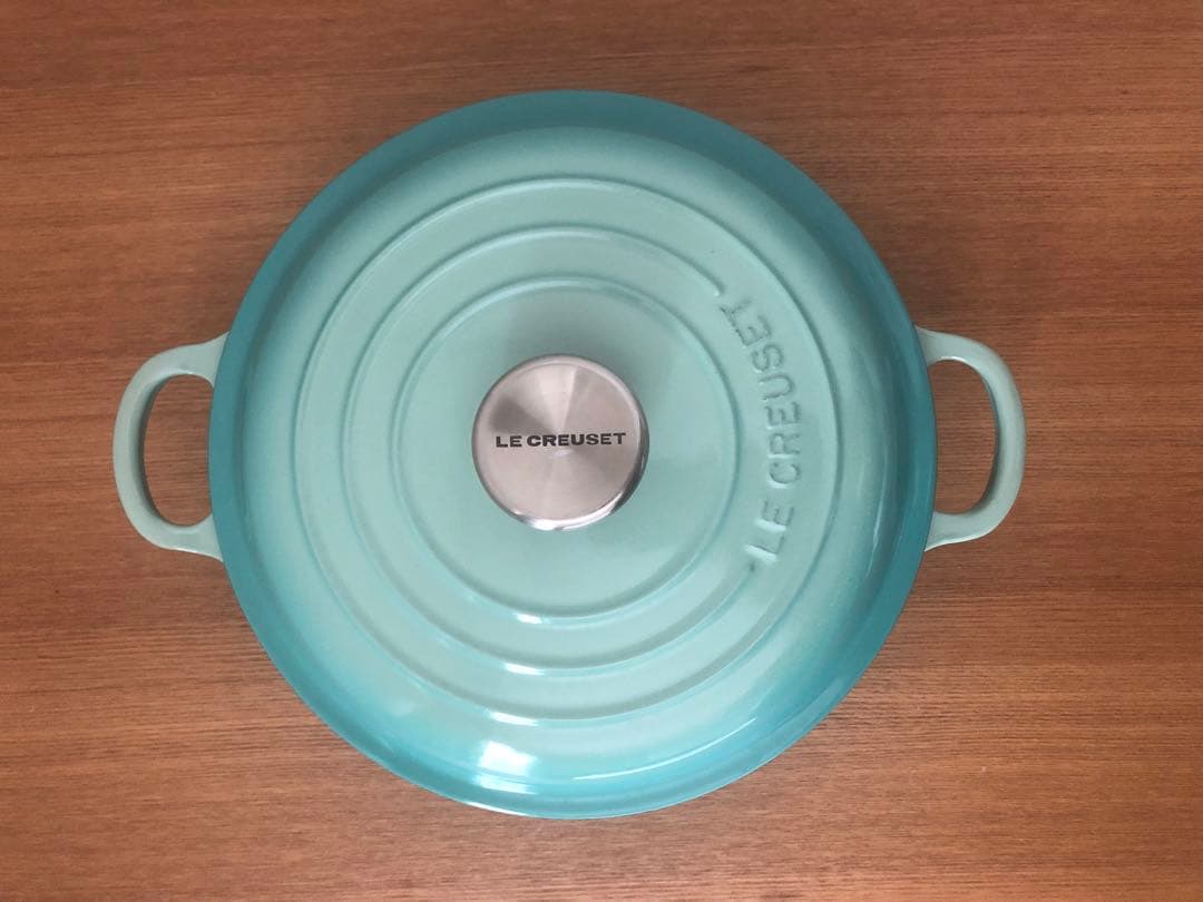 ルクルーゼ ブュッフェ キャセロール22cm 　鍋　両手鍋