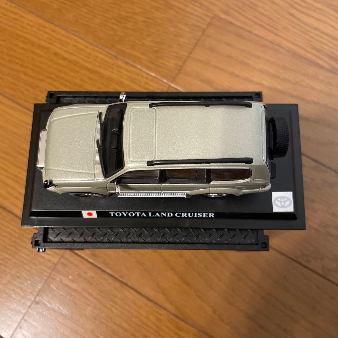 1/43 デルプラド 世界の名車 TOYOTA LAND CRUISER