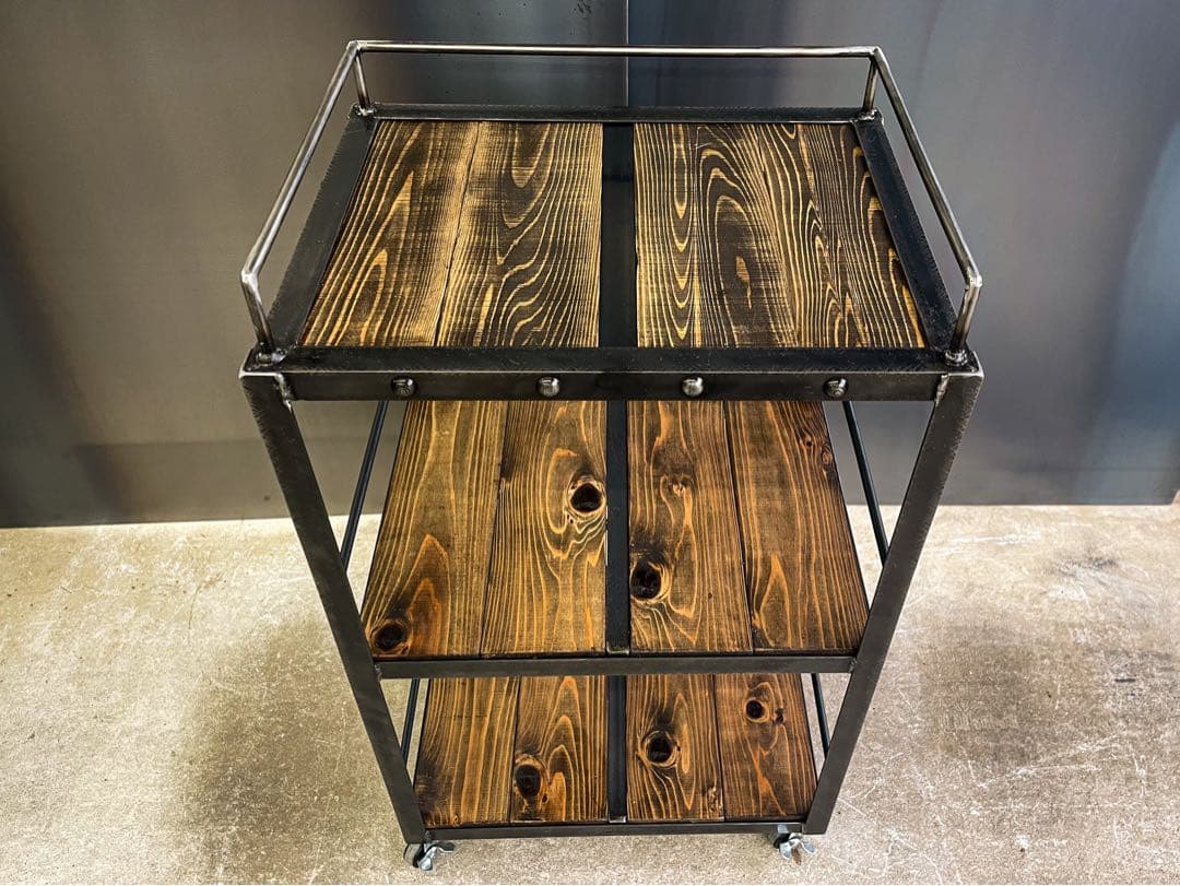 アイアンキッチンワゴン［リベット］カート　キャスター付　アイアン家具