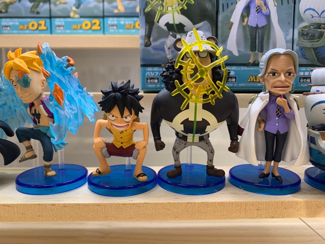ワンピース ワールドコレクタブルフィギュア マリンフォード1 頂上戦争 全6種