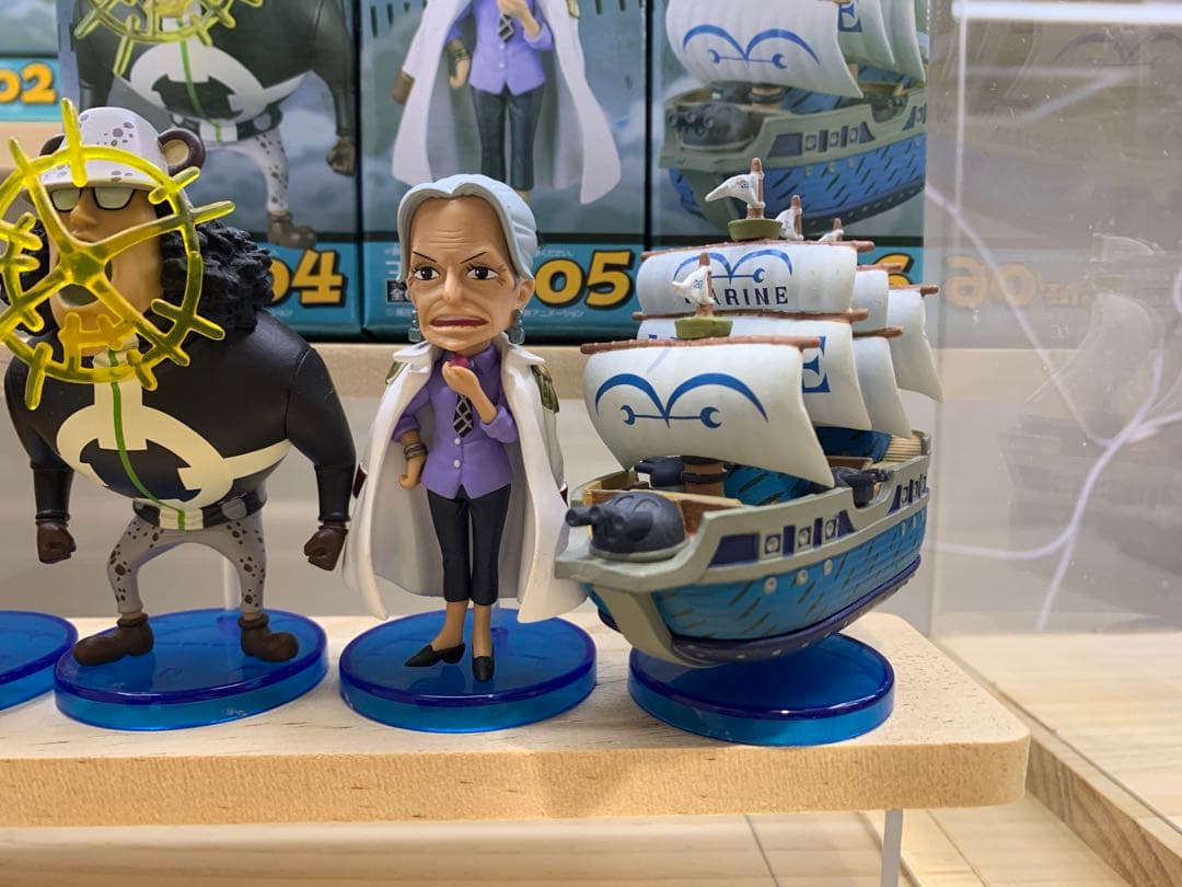 ワンピース ワールドコレクタブルフィギュア マリンフォード1 頂上戦争 全6種