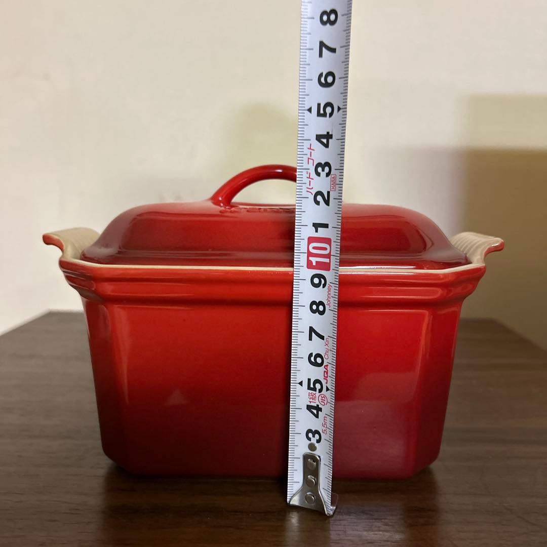 廃盤品！未使用品！ル・クルーゼ　テリーヌ with プレス　0.8ℓ 人気レッド