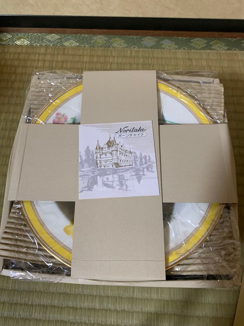 ノリタケ　ヴィヴィットソロボーン　２１㎝ボウル　６枚