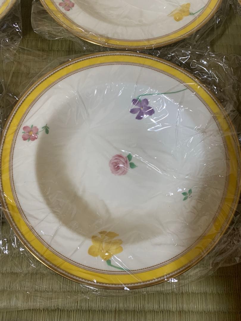 ノリタケ　ヴィヴィットソロボーン　２１㎝ボウル　６枚