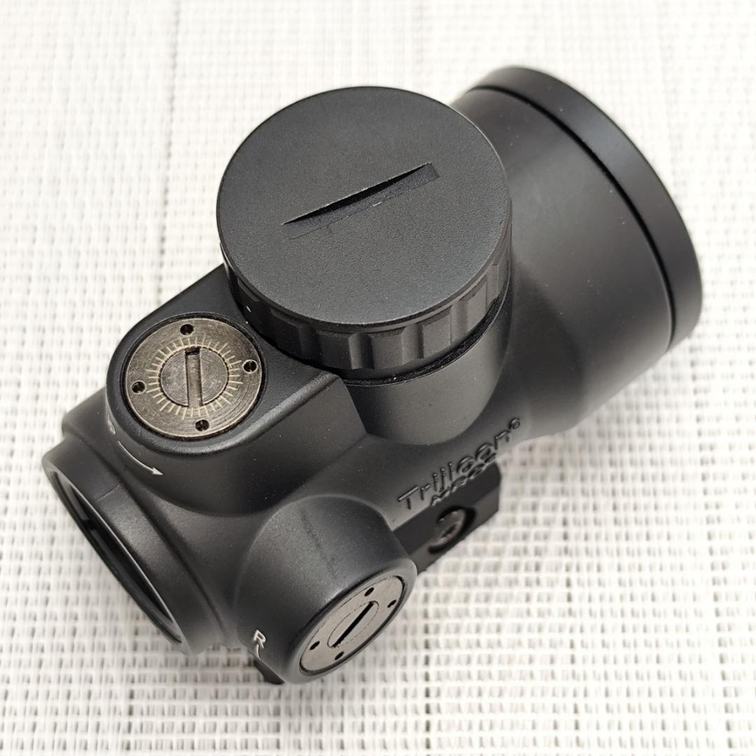 《美品》ARROW OPTICS Trijicon MROレプリカとマウント