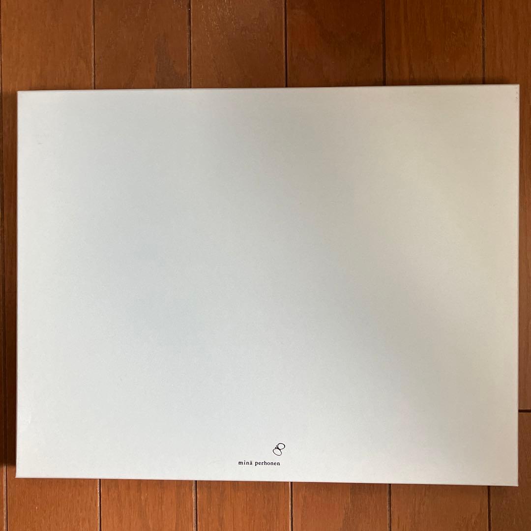 ミナペルホネン oasis 天然木 木製 トレイ - メルカリ