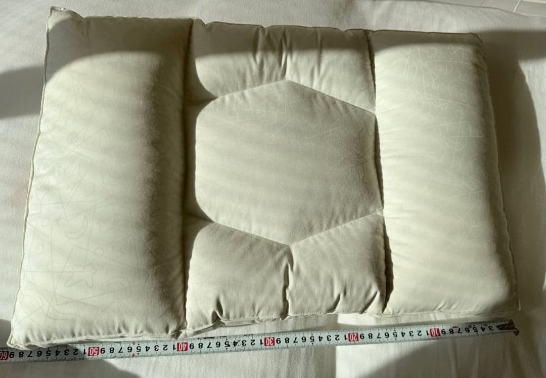 エアウィーブ　５セルピロー キューブ・クッションファイバー