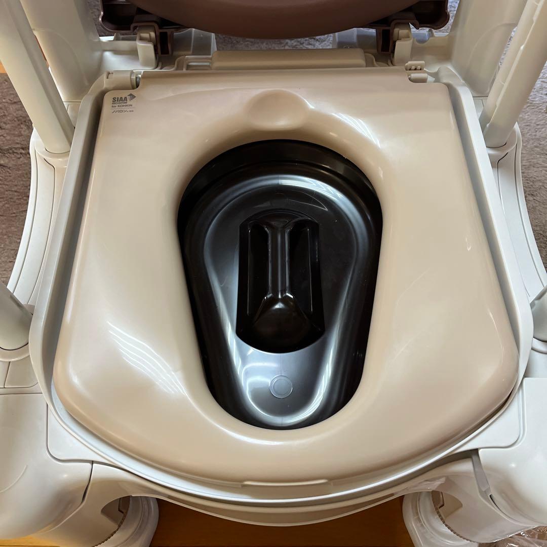 ポータブルトイレ