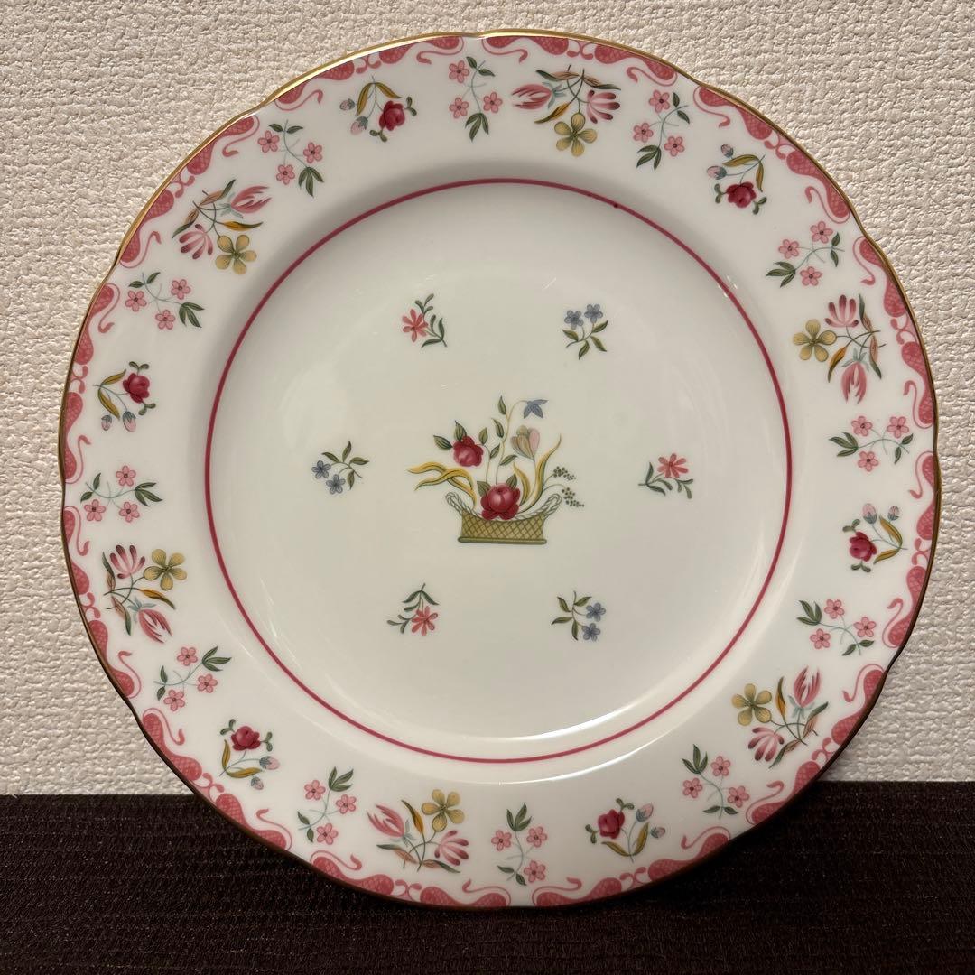 ウェッジウッド　ビアンカ　デザートプレート　21.5cm