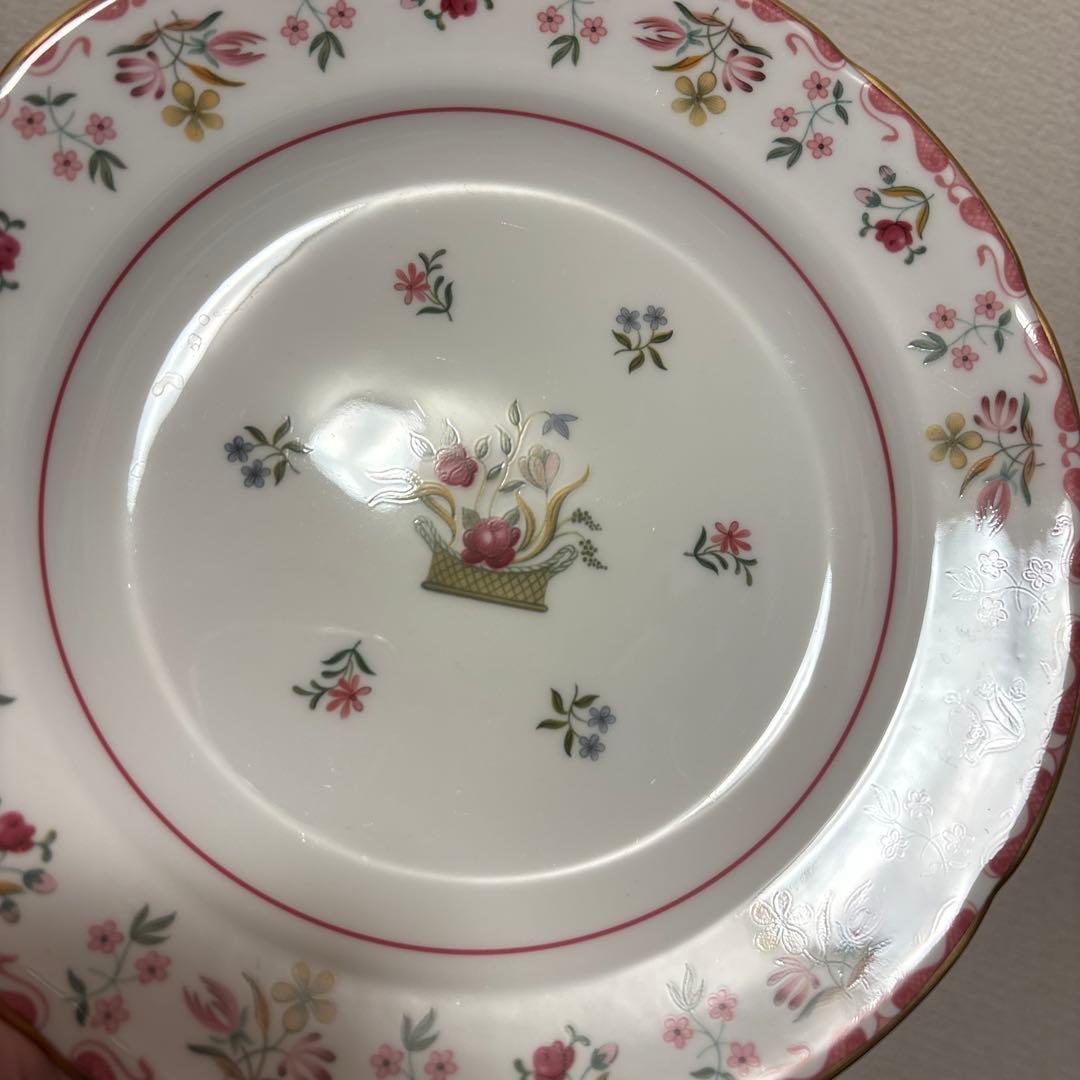 ウェッジウッド　ビアンカ　デザートプレート　21.5cm