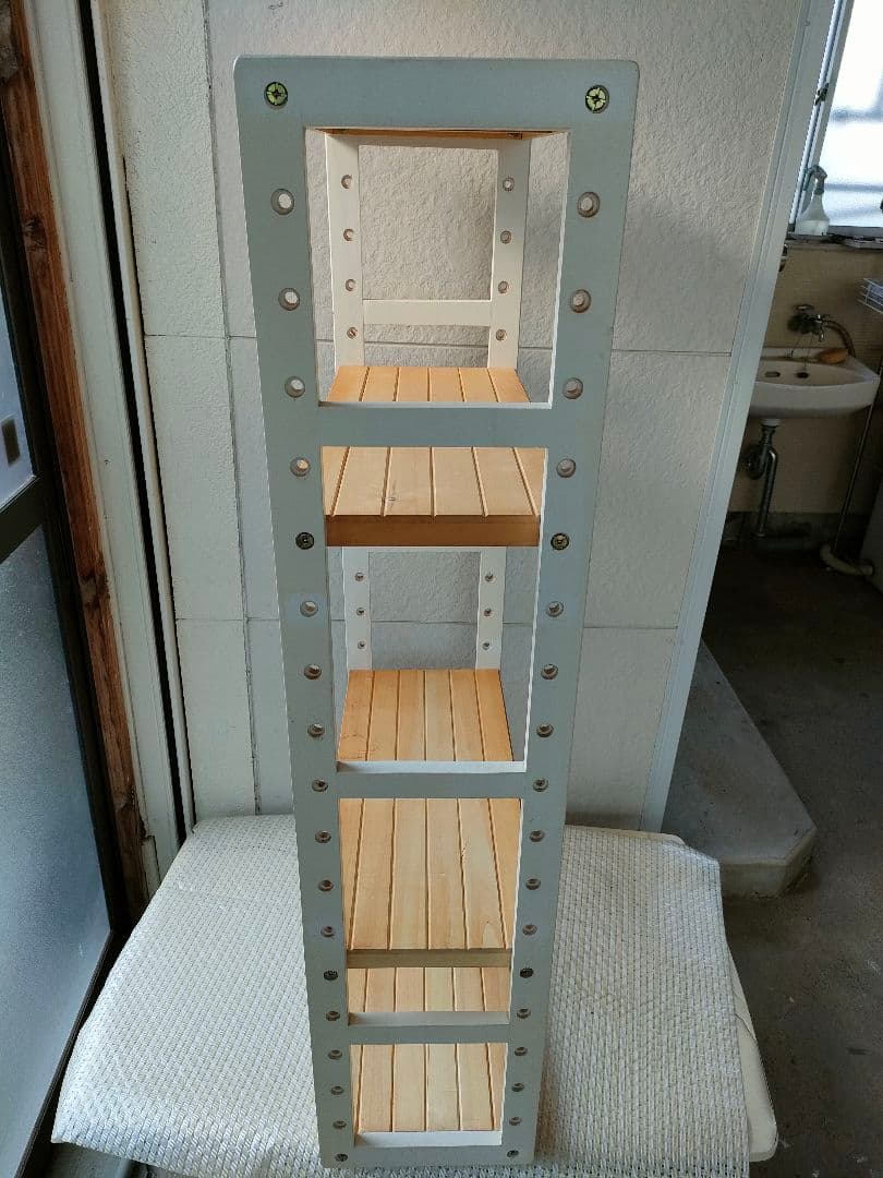 ●木製 組み立て式4段シェルフ無垢材ナチュラル×ホワイト高さ調整可