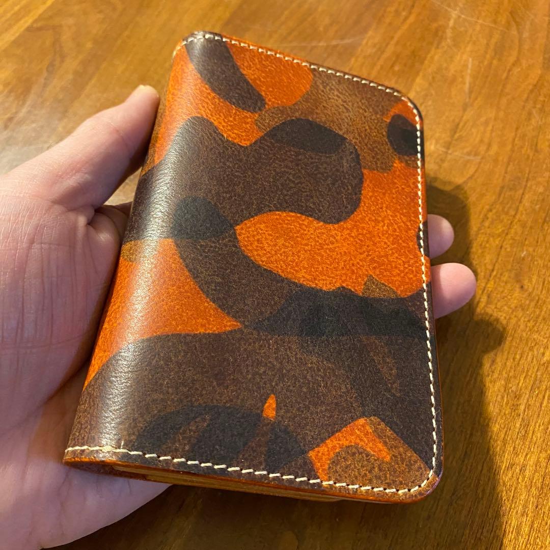 トラッカーウォレット　赤迷彩　ミドル　三層　エルバケーロ
