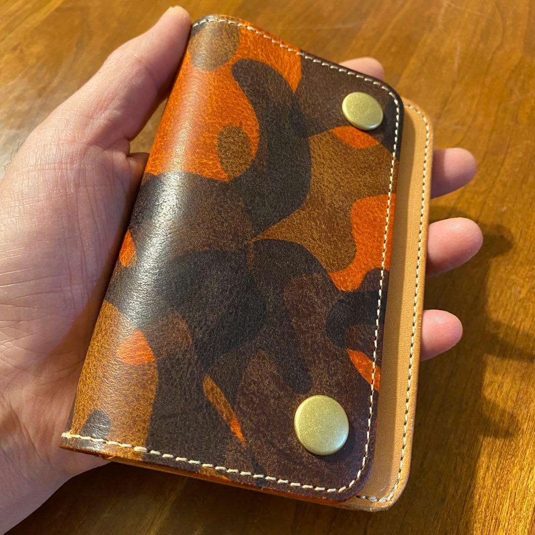 トラッカーウォレット　赤迷彩　ミドル　三層　エルバケーロ