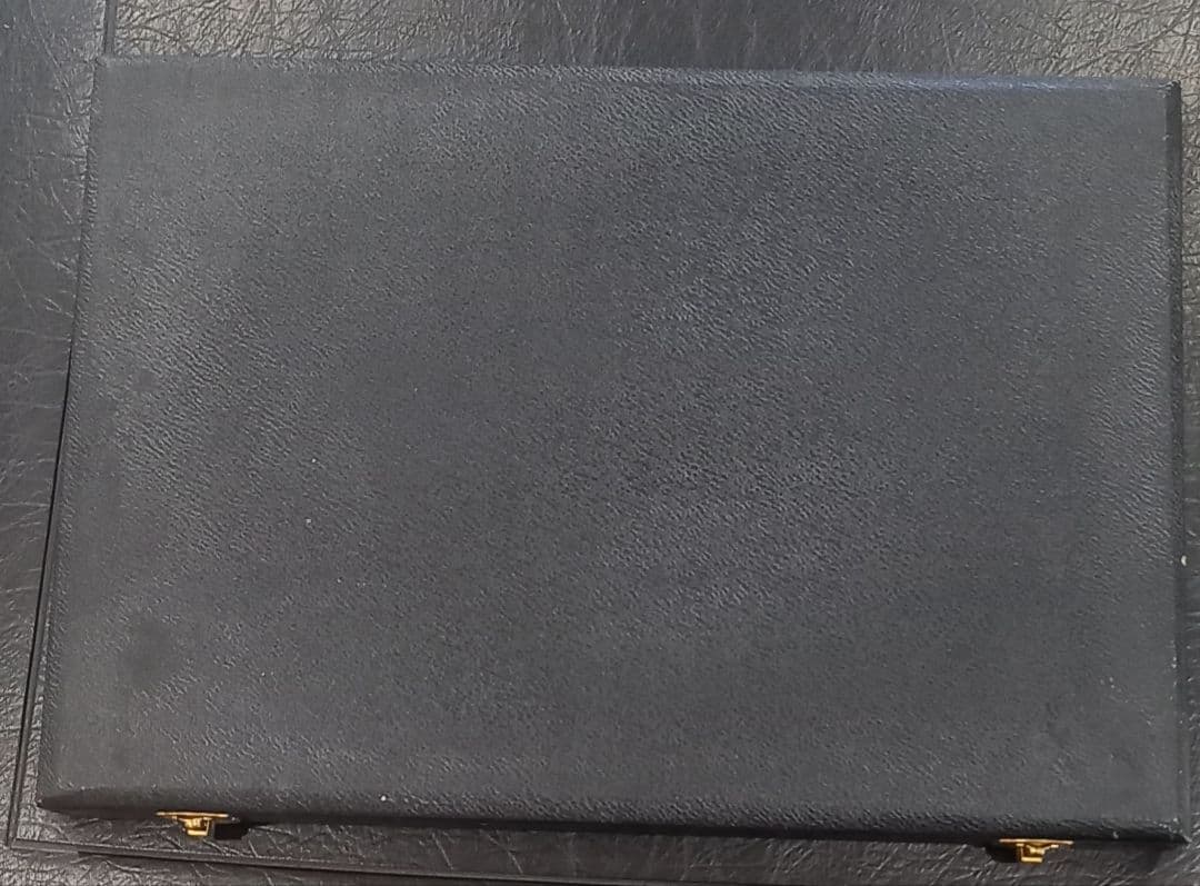 ZWILLING J.A. HENCKELS カトラリーセット