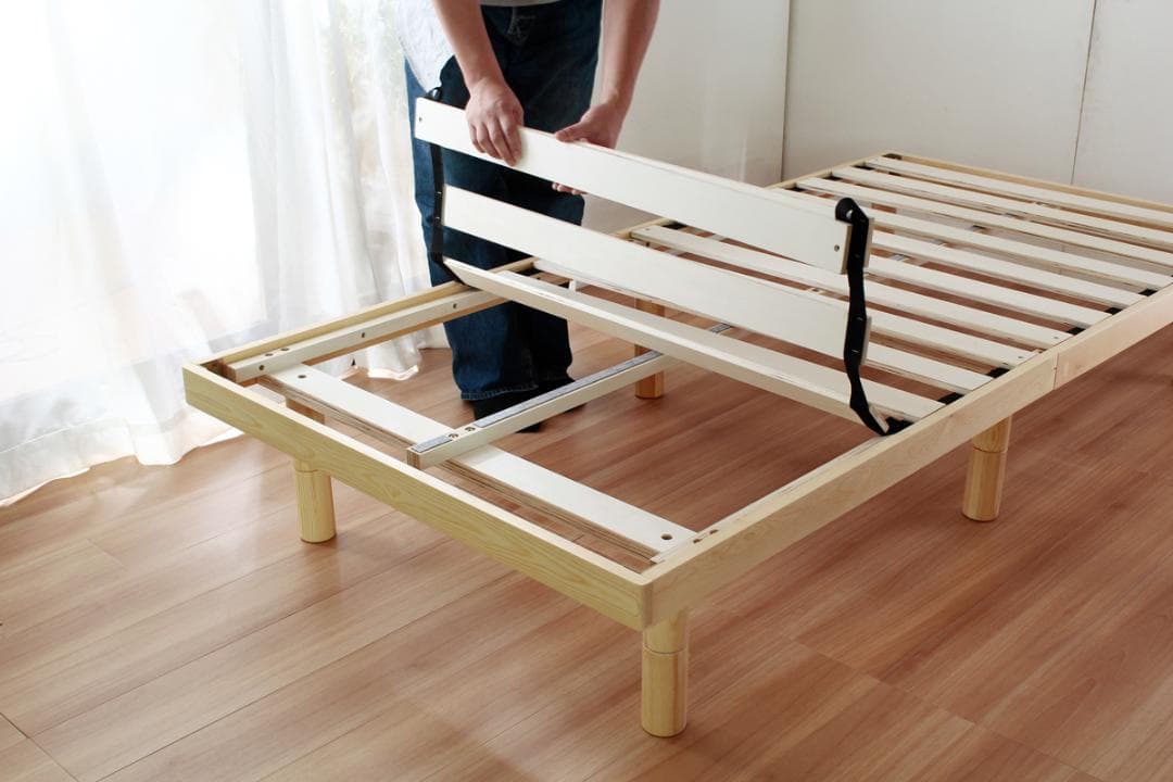 お買い得品！　高さ調節可能なすのこベッド【シングル　ホワイト　フレームのみ】