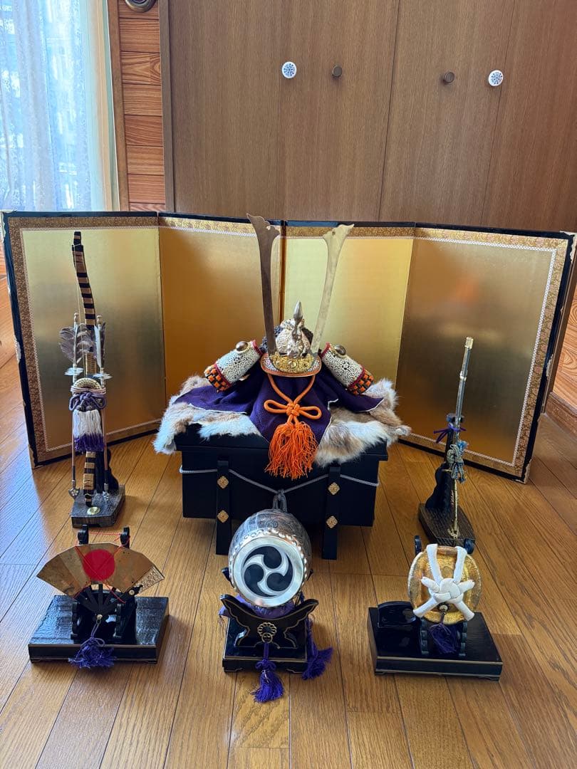 五月人形　兜飾り 金屏風 などセット