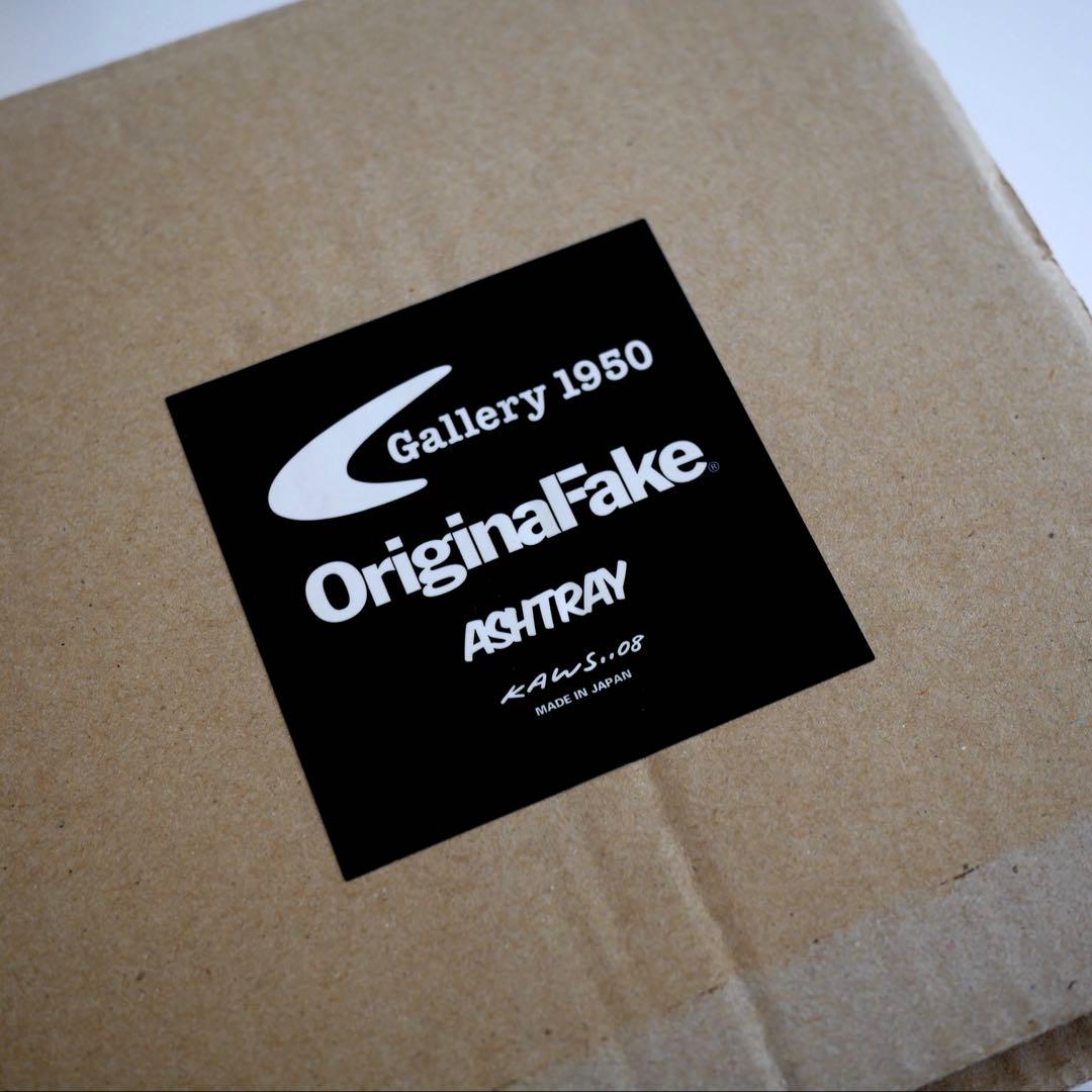 KAWS ×Original Fake ×gallery1950 Ashtray