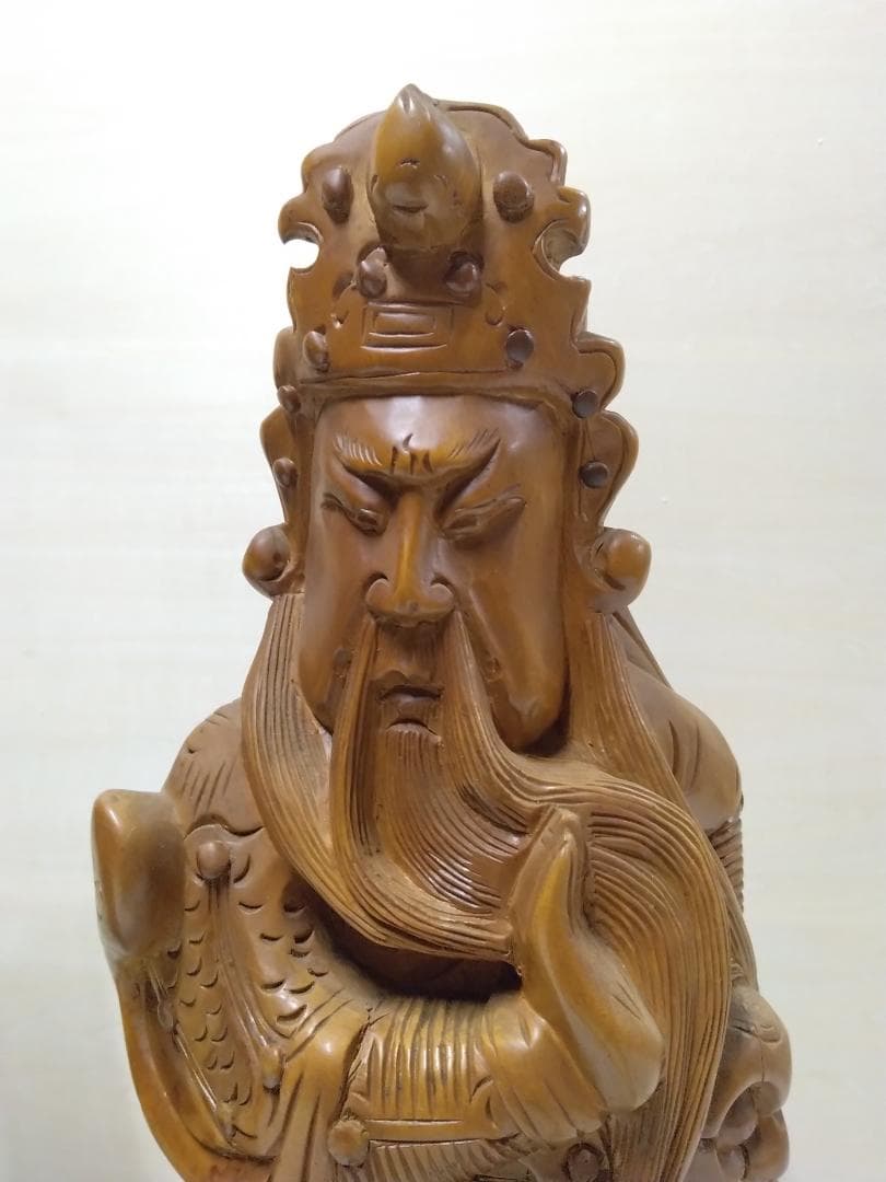 三国志    関羽像 　天然木彫り 置物 　2体