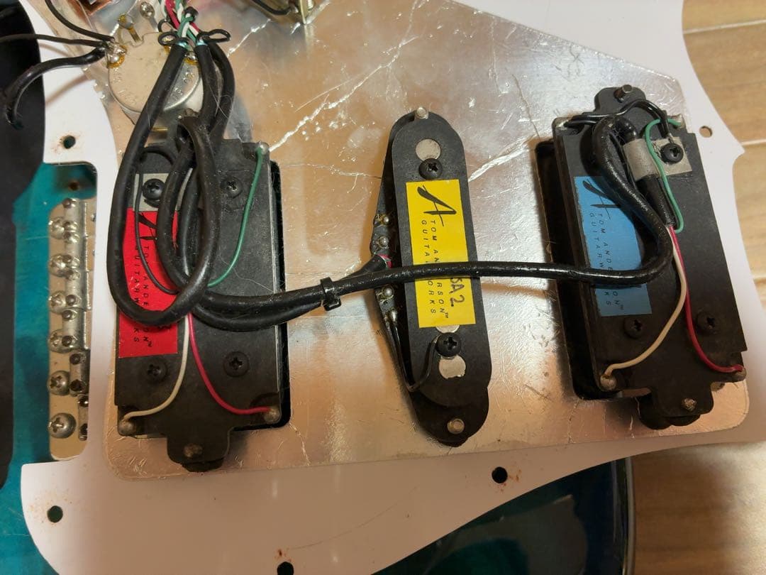 Monogram ストラトタイプ / Tom Andersonピックアップ