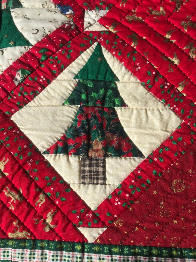 パッチワークキルト クリスマスタペストリー ハンドメイド - メルカリ